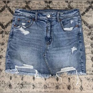 American eagle ripped jean skirt